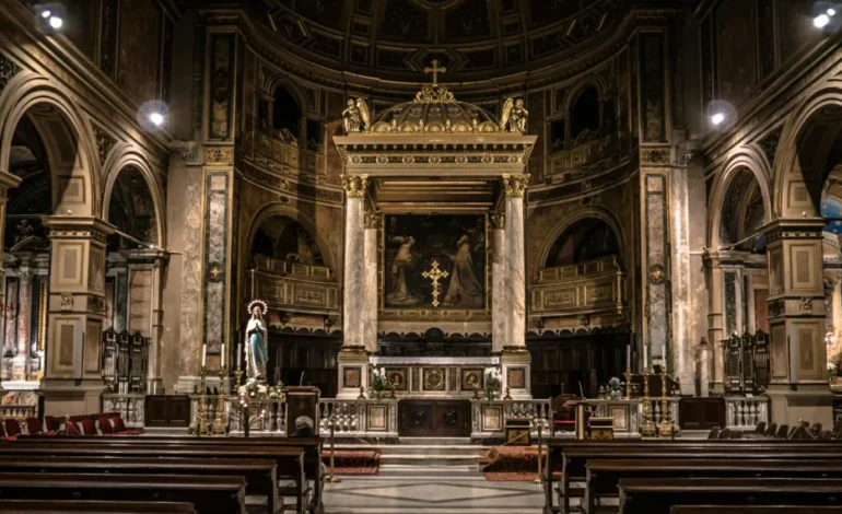 Catholic Priests Who Resign Find Backing from Advocacy Group