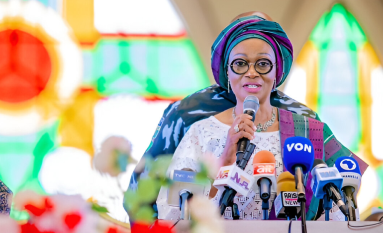 Nigerian College Questions Student Over Anti-Tinubu’s Wife Chants